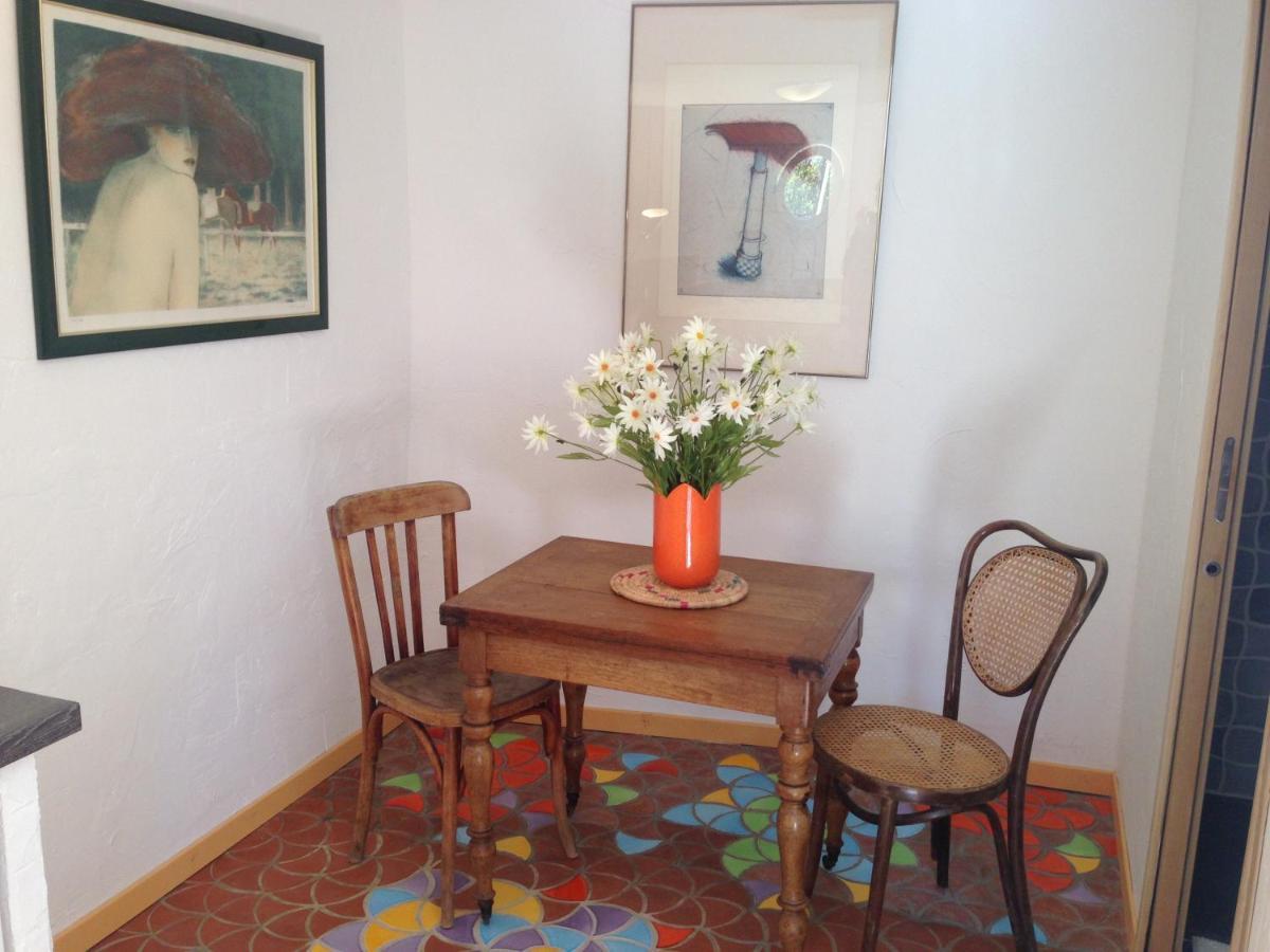 Guest house La Maison Bleue *